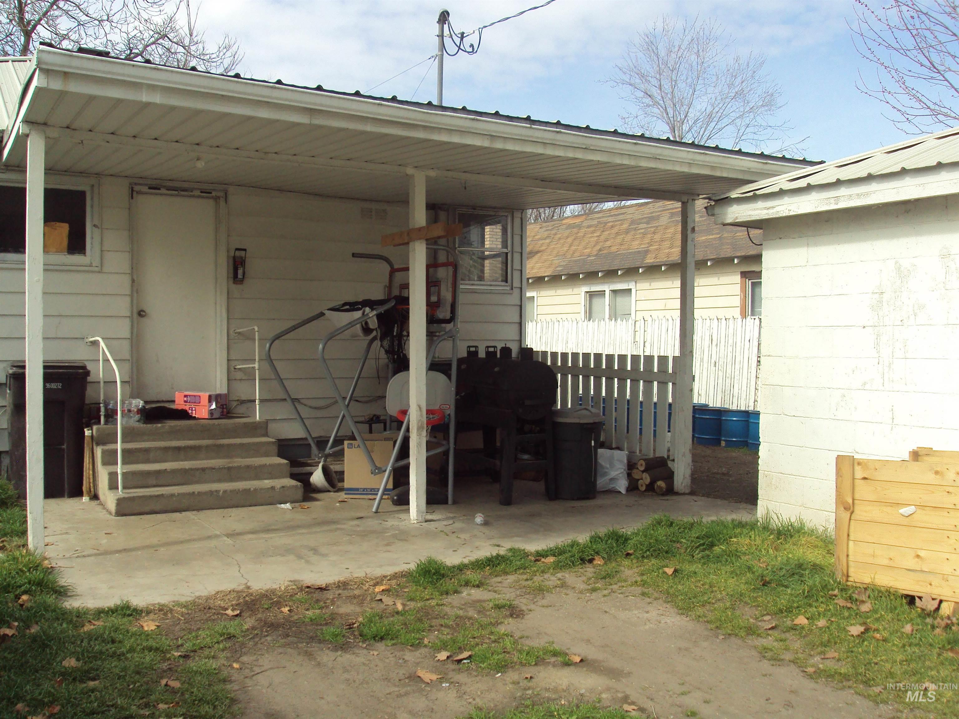 409, 411, 413 & 9th Street Property Photo 10