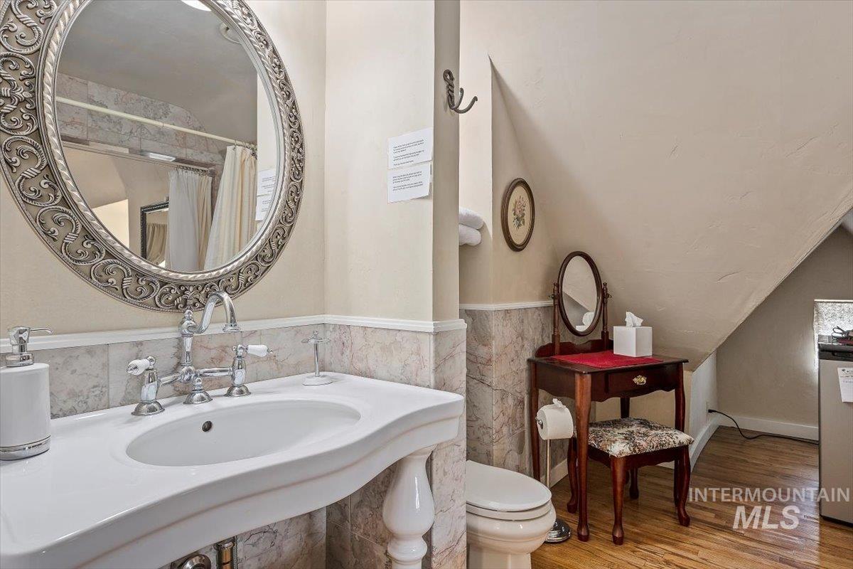 102 Fillmore Street Property Photo 26