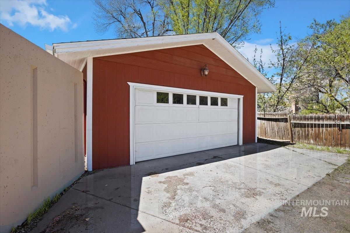 102 Fillmore Street Property Photo 35
