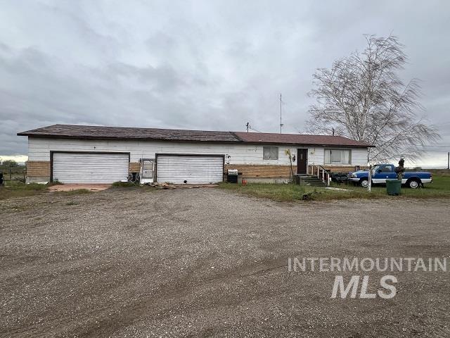 427 E 300 N Property Photo 1