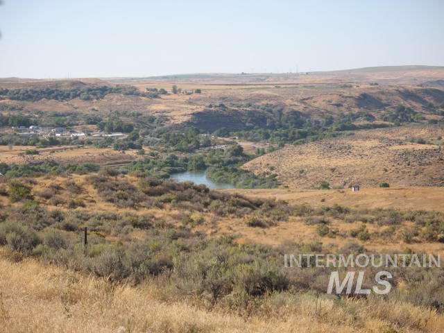 4511 Snake River Mesa Rd Property Photo 2