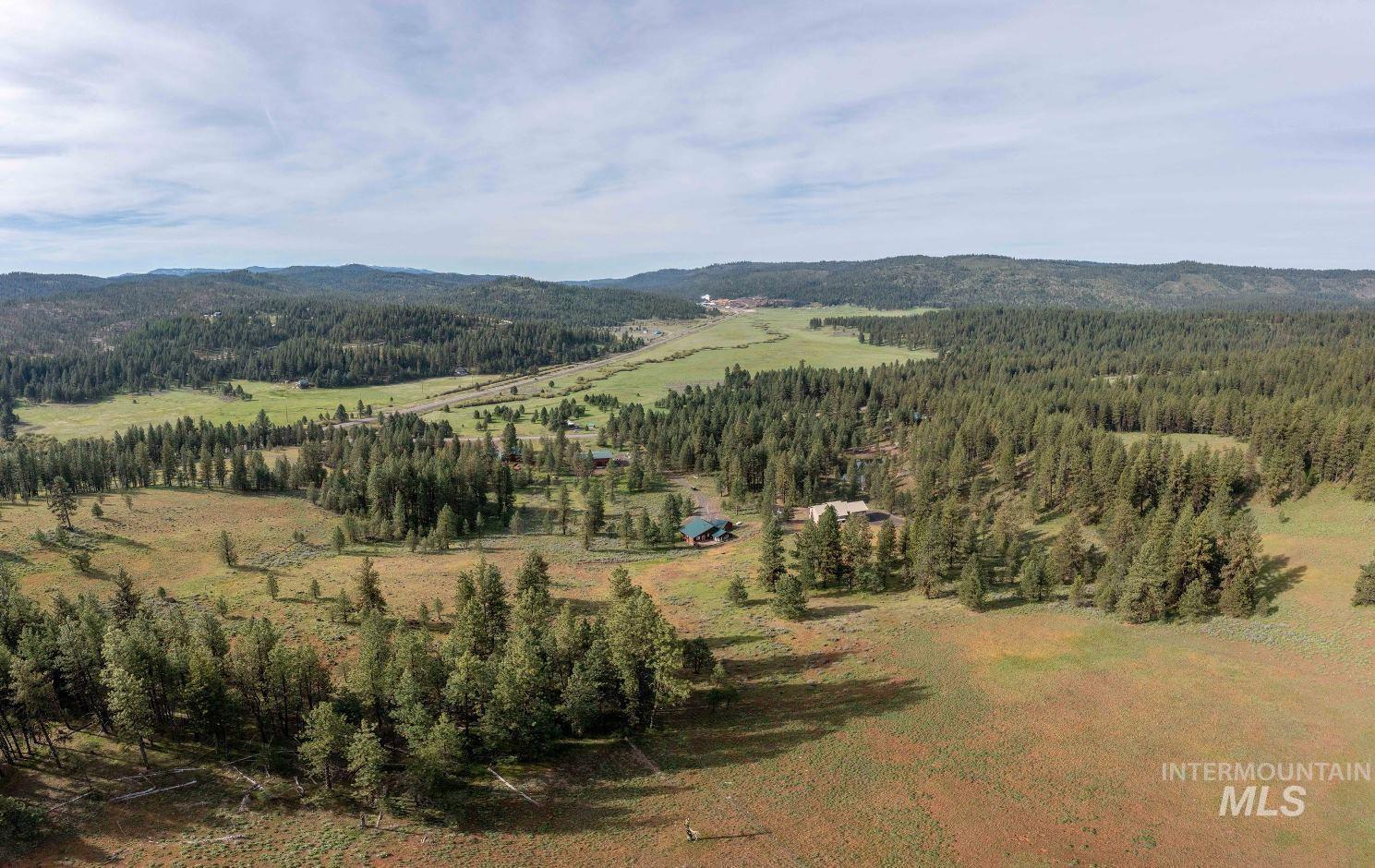 2597 Price Valley Road Property Photo 8