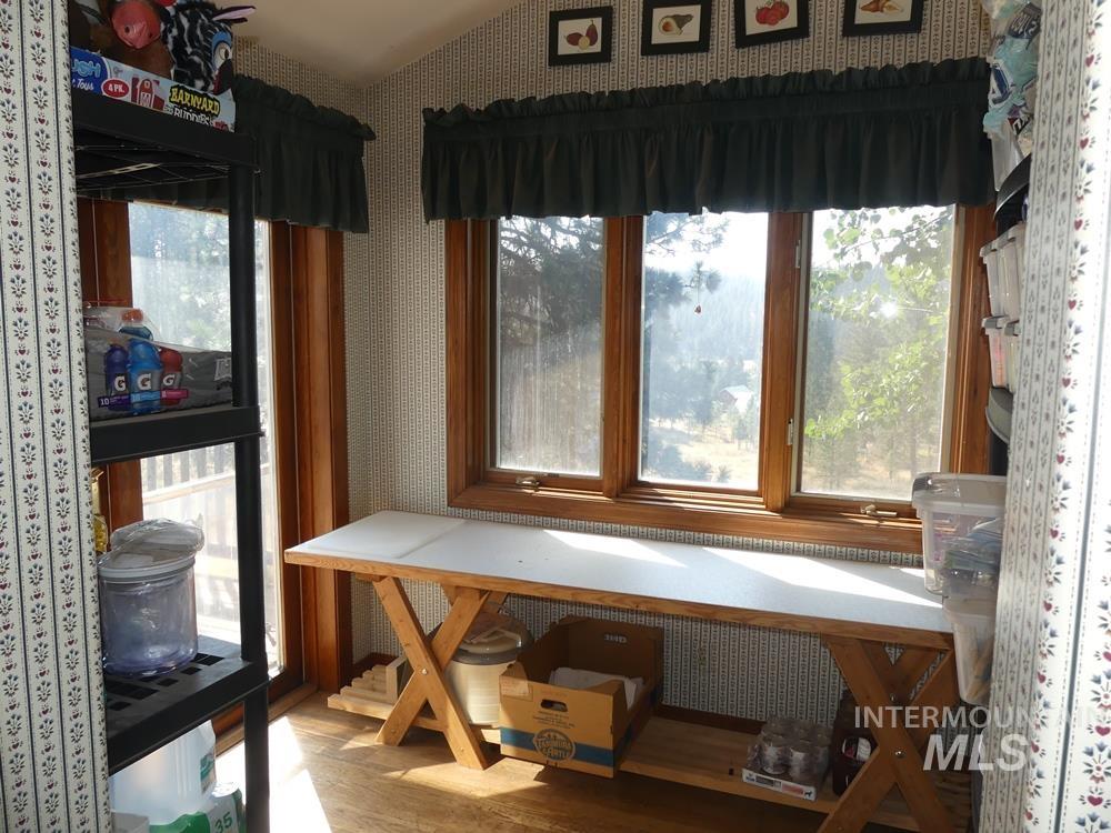 2597 Price Valley Road Property Photo 14