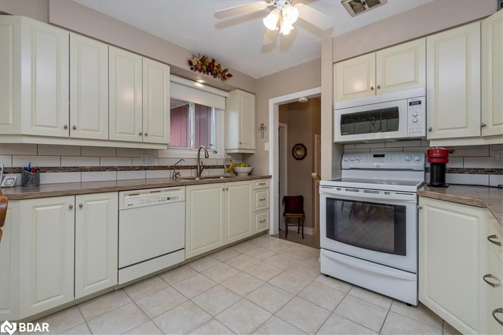 208 Warnica Road Property Photo 6