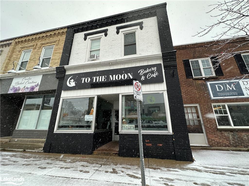 671 Goderich Street Property Photo