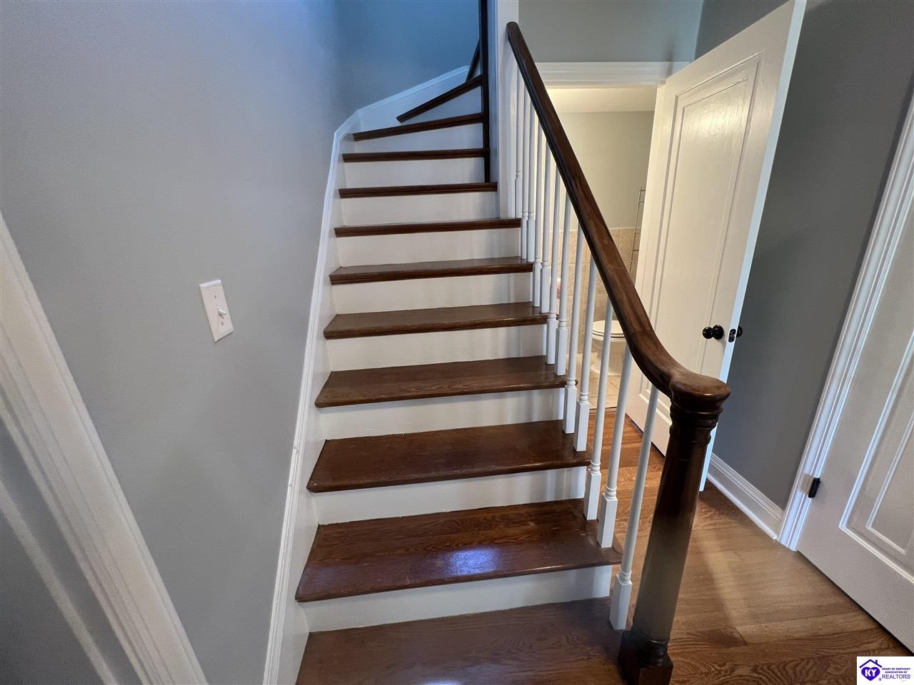 214 W Beall Avenue Property Photo 10