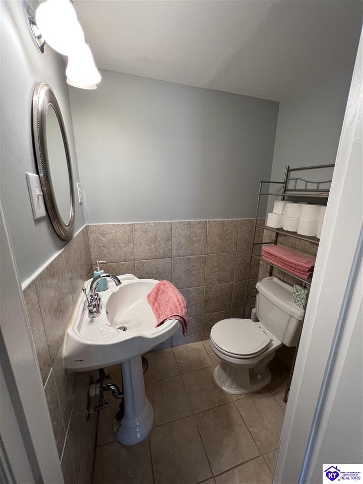 214 W Beall Avenue Property Photo 18