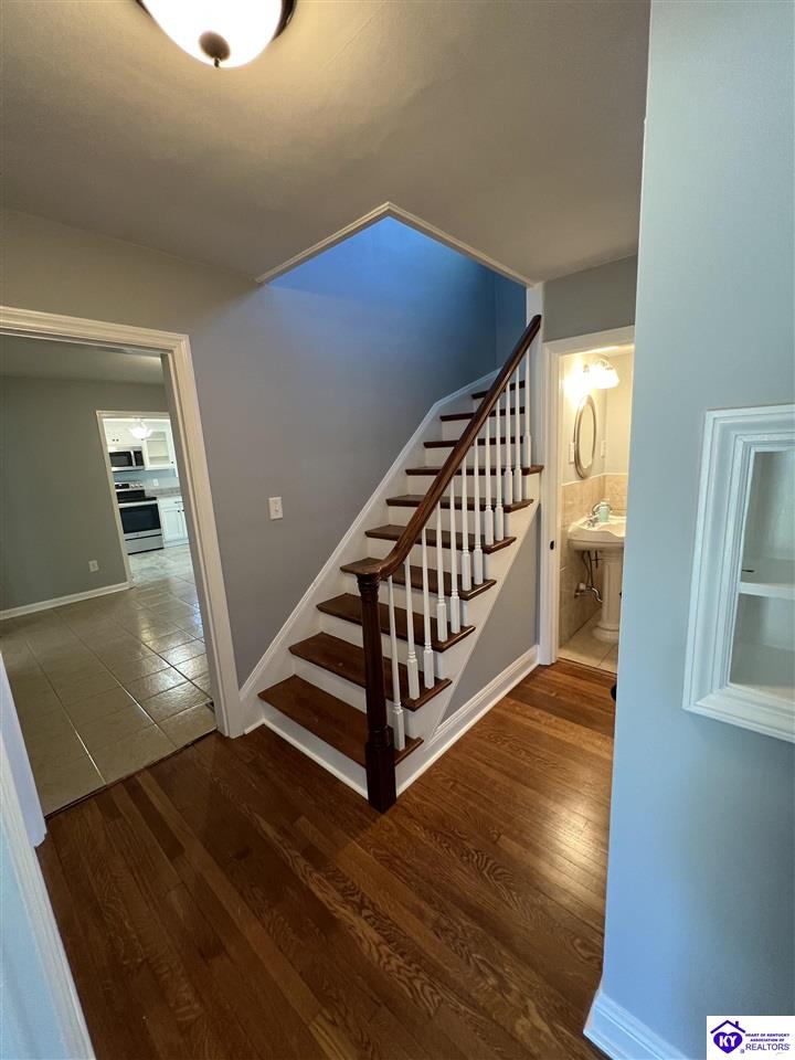 214 W Beall Avenue Property Photo 19