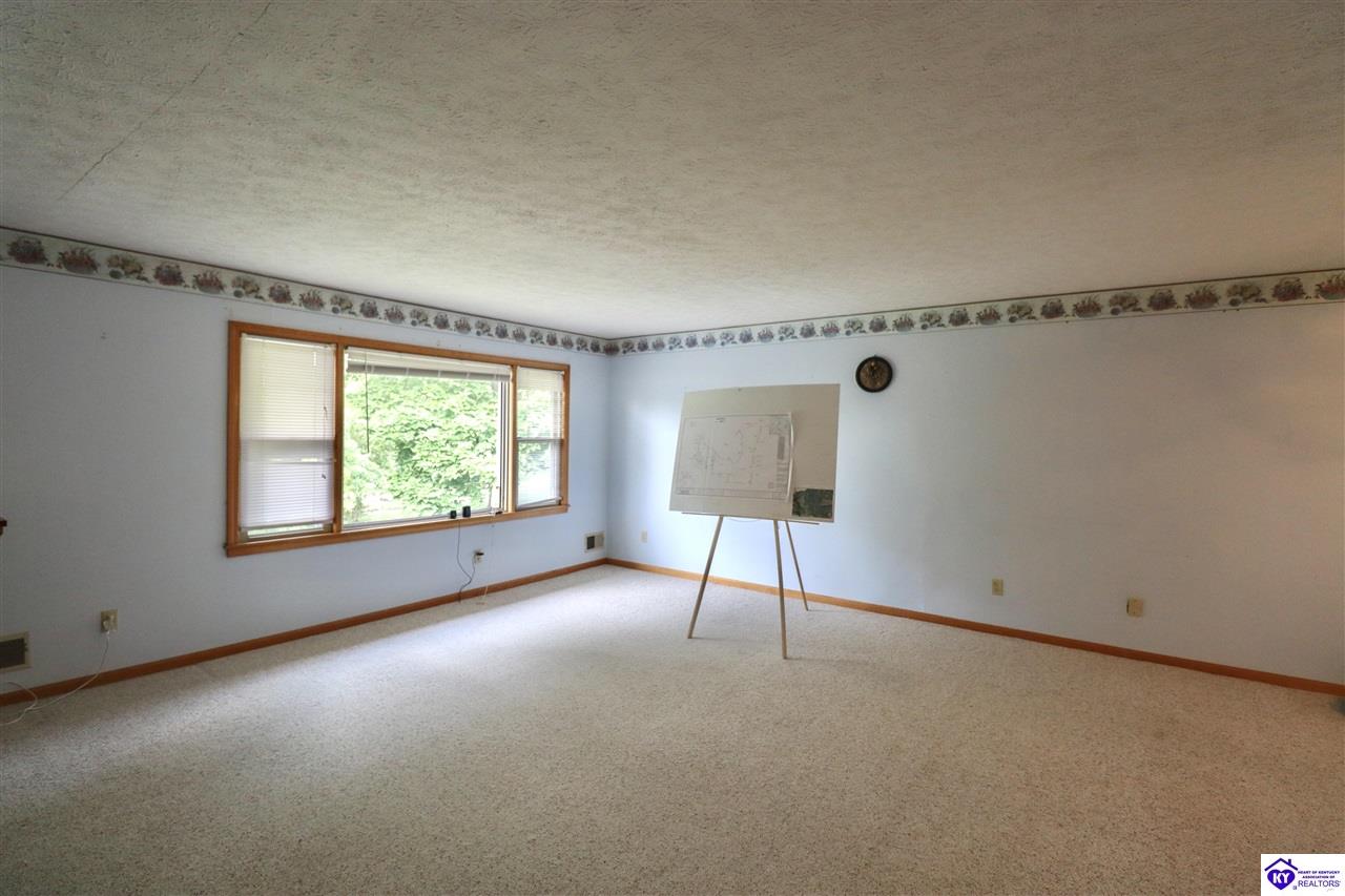 635 Blossom Ridge Dr Property Photo 25