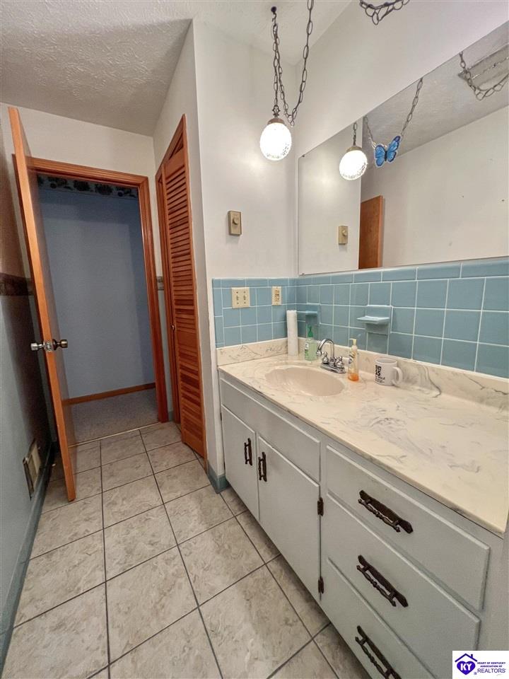 635 Blossom Ridge Dr Property Photo 43