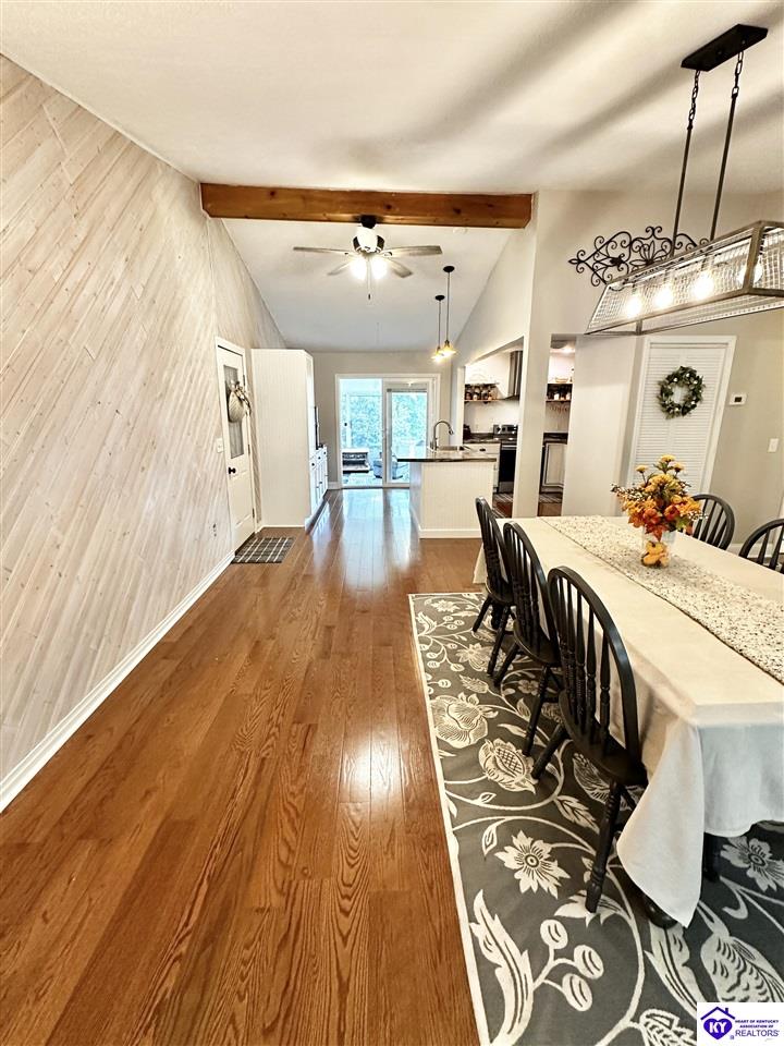 353 Spring Meadow Drive Property Photo 20
