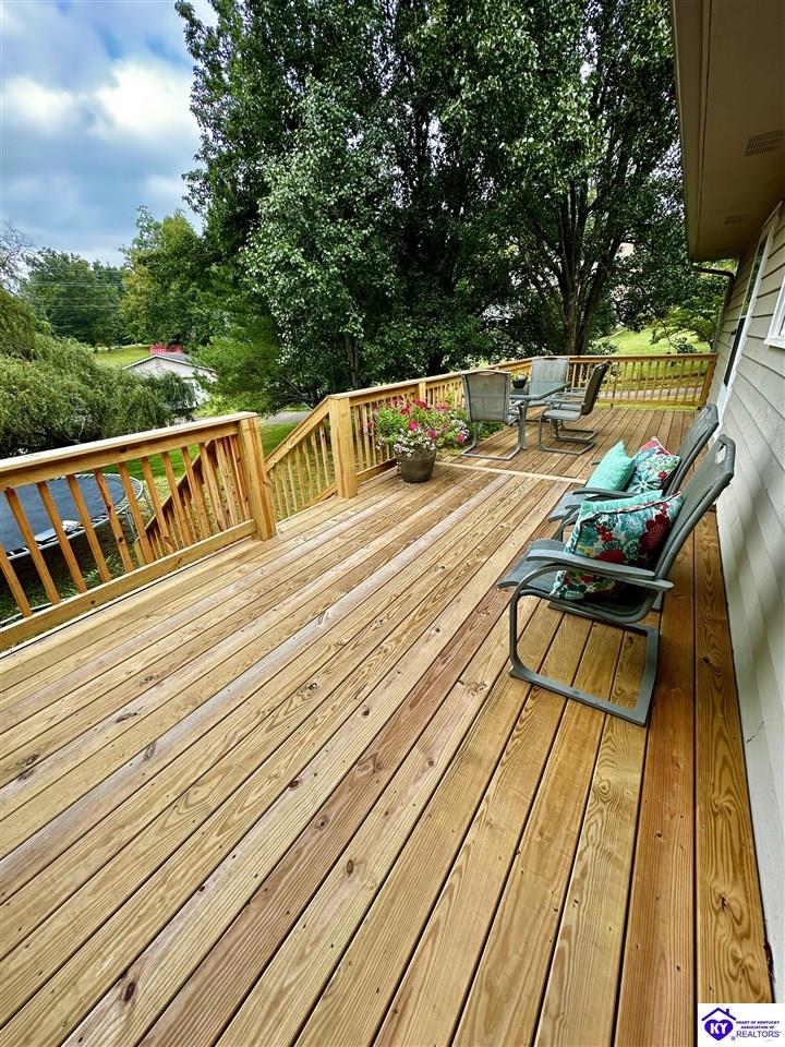 353 Spring Meadow Drive Property Photo 52