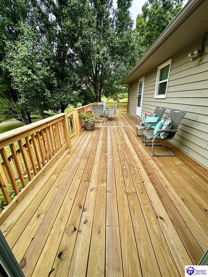 353 Spring Meadow Drive Property Photo 53