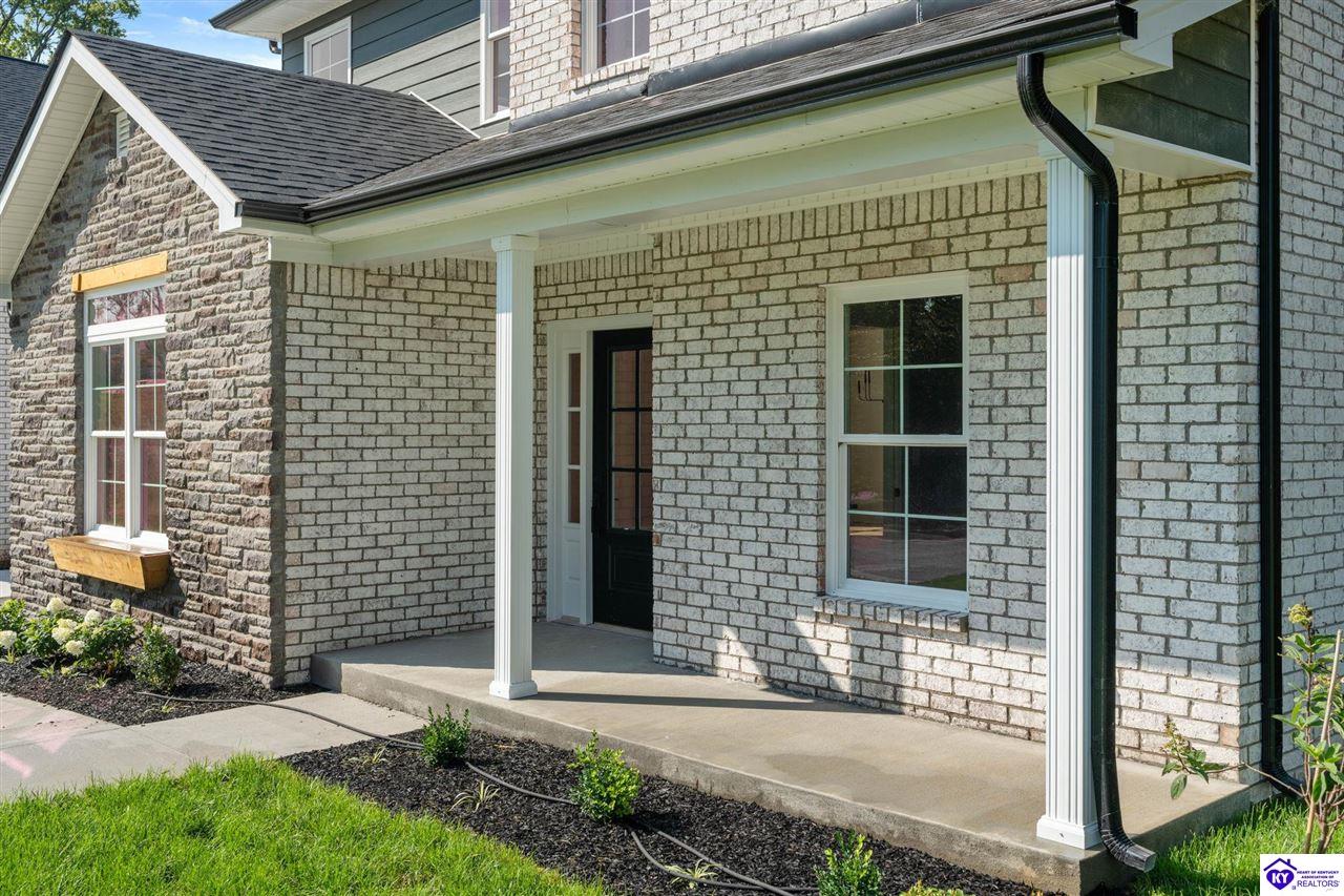 1010 Rowan Creek Dr Property Photo 7