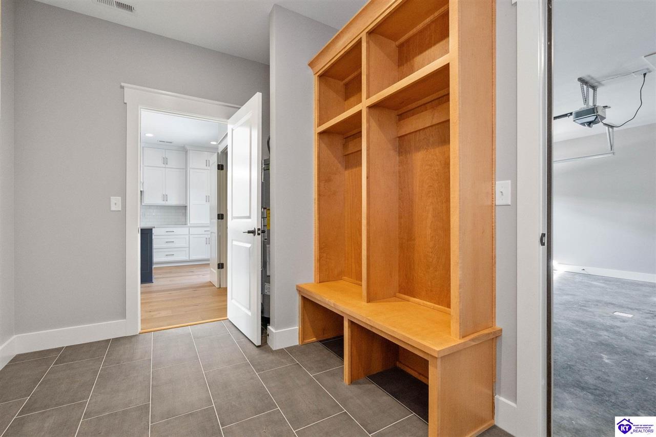 1010 Rowan Creek Dr Property Photo 21