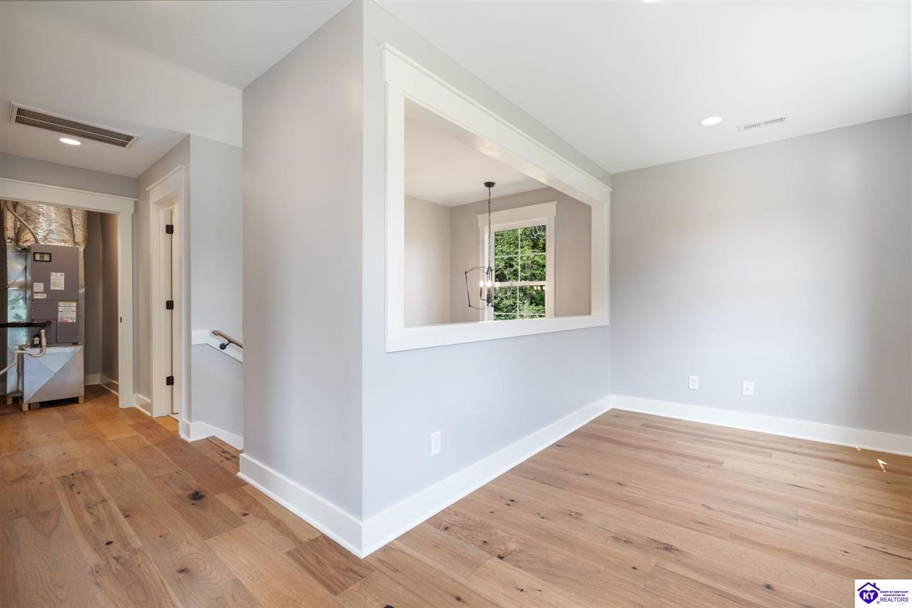1010 Rowan Creek Dr Property Photo 37
