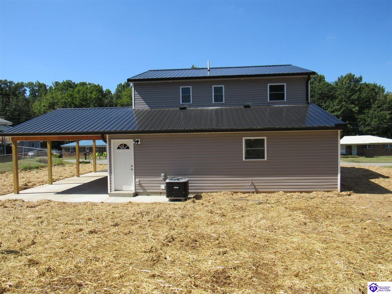173 Kentucky Circle Property Photo 4