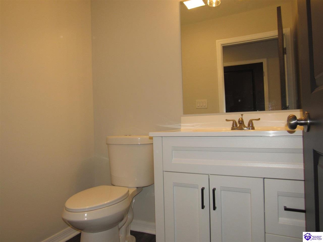 173 Kentucky Circle Property Photo 23