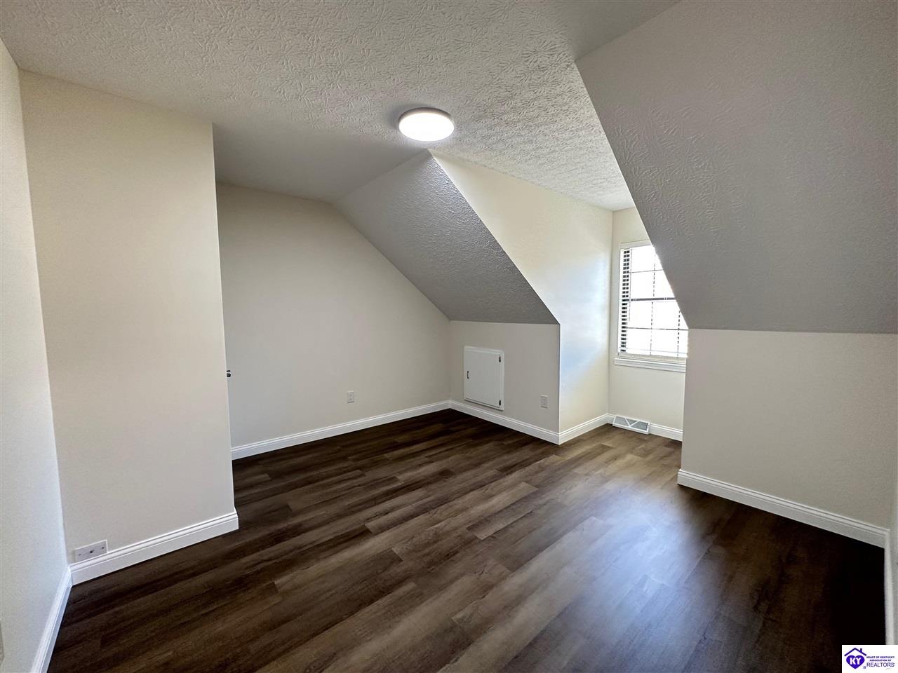 1432 Crestview Drive Property Photo 20