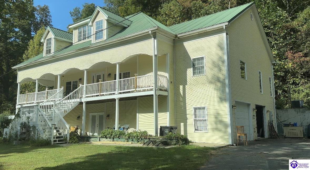 543 Kings Hollow Road Property Photo 2