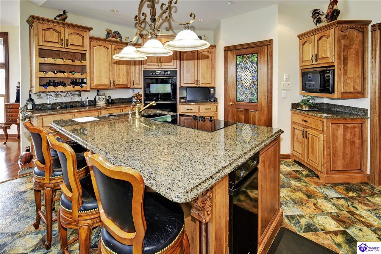 5055 Bloomfield Rd Property Photo 11