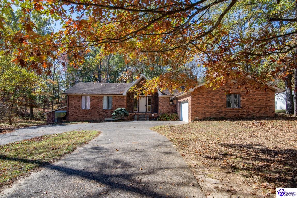 1213 N Logsdon Parkway Property Photo 13