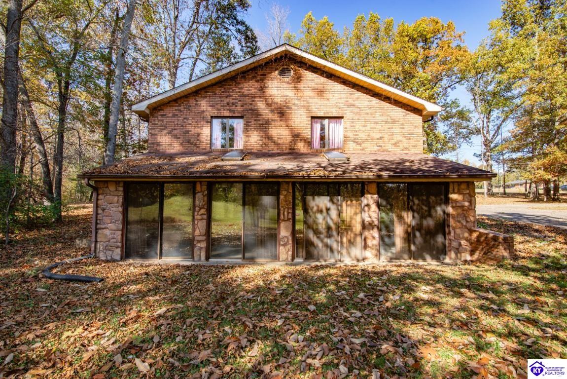 1213 N Logsdon Parkway Property Photo 16