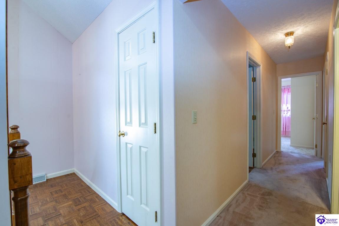1213 N Logsdon Parkway Property Photo 45