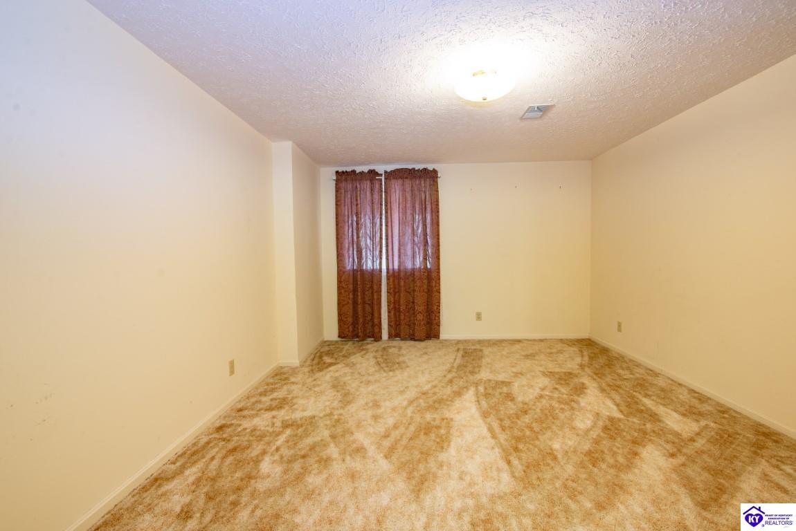 1213 N Logsdon Parkway Property Photo 68