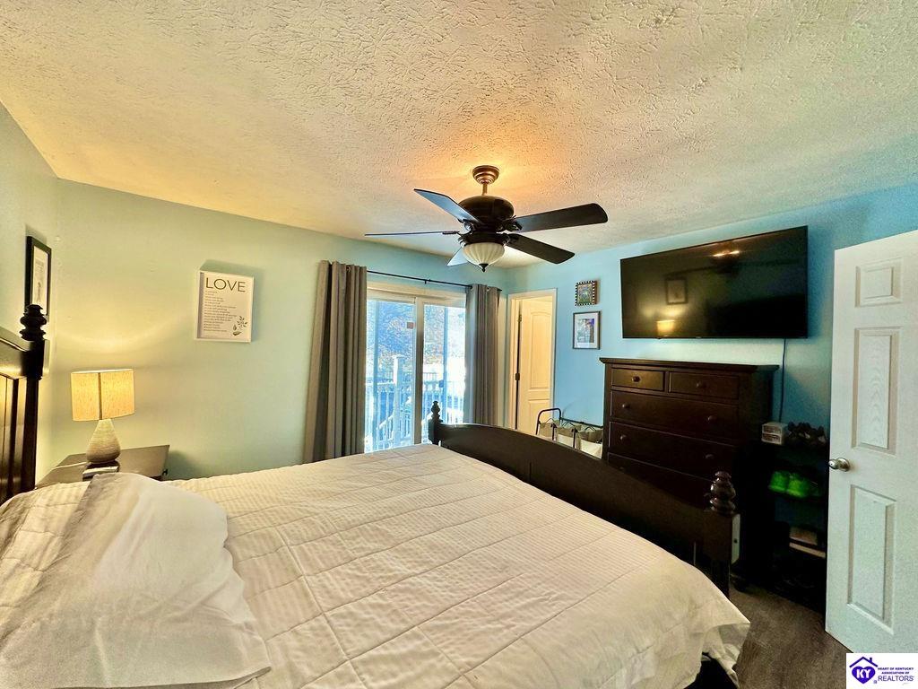 155 Meadowlake Drive Property Photo 13