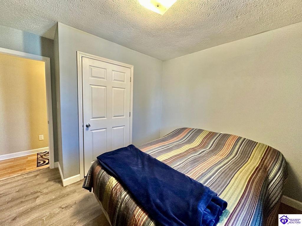 155 Meadowlake Drive Property Photo 18