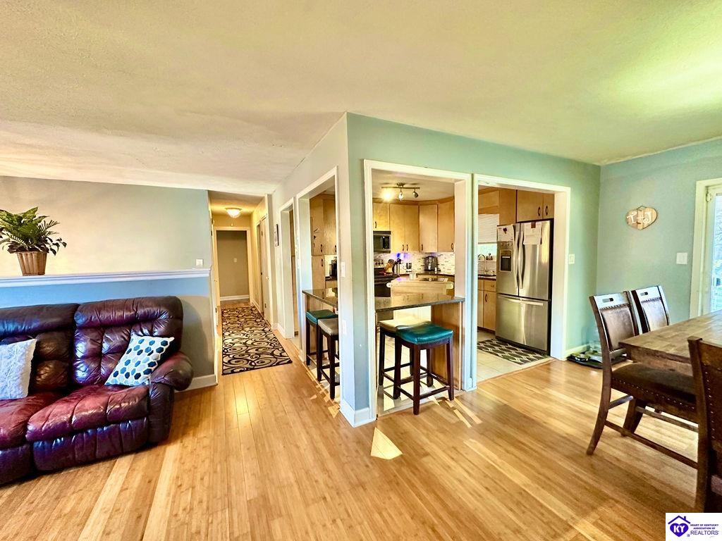 155 Meadowlake Drive Property Photo 32
