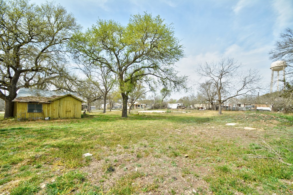 Lot 43 Wells St # 1 Property Photo 4