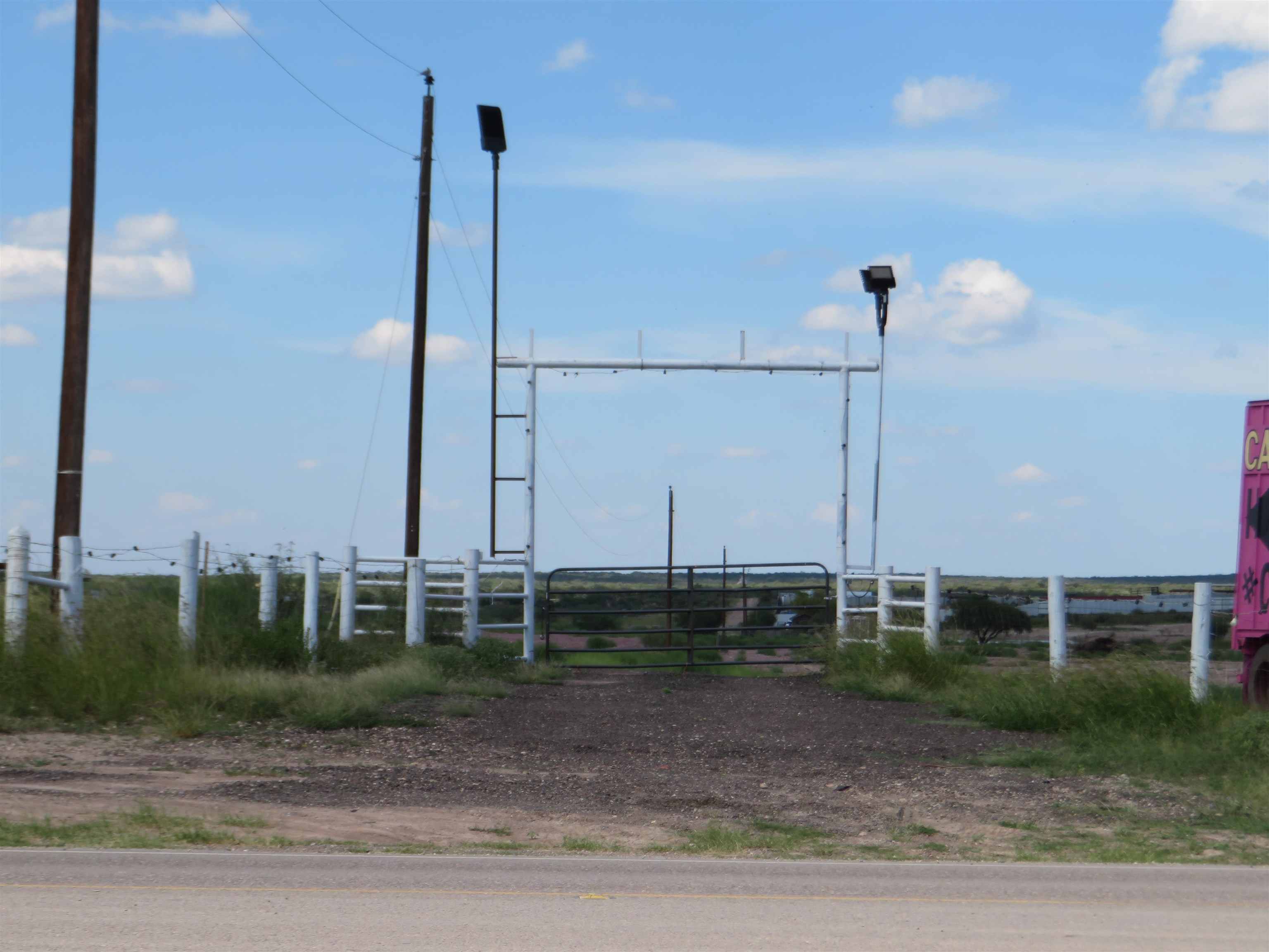 8012 Tx State Hwy 359 Property Photo