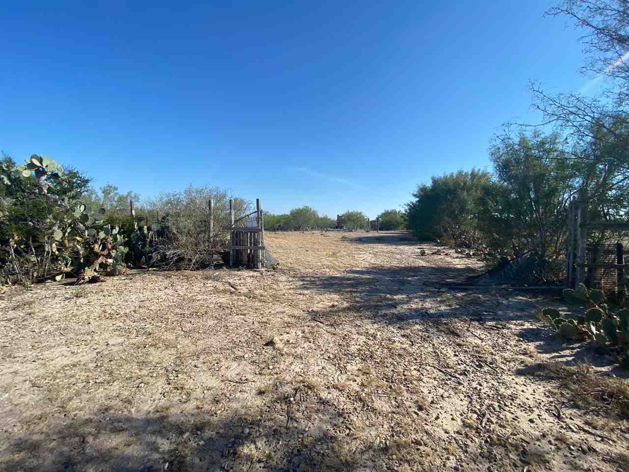 1 Acre Las Pilas Rd. Property Photo