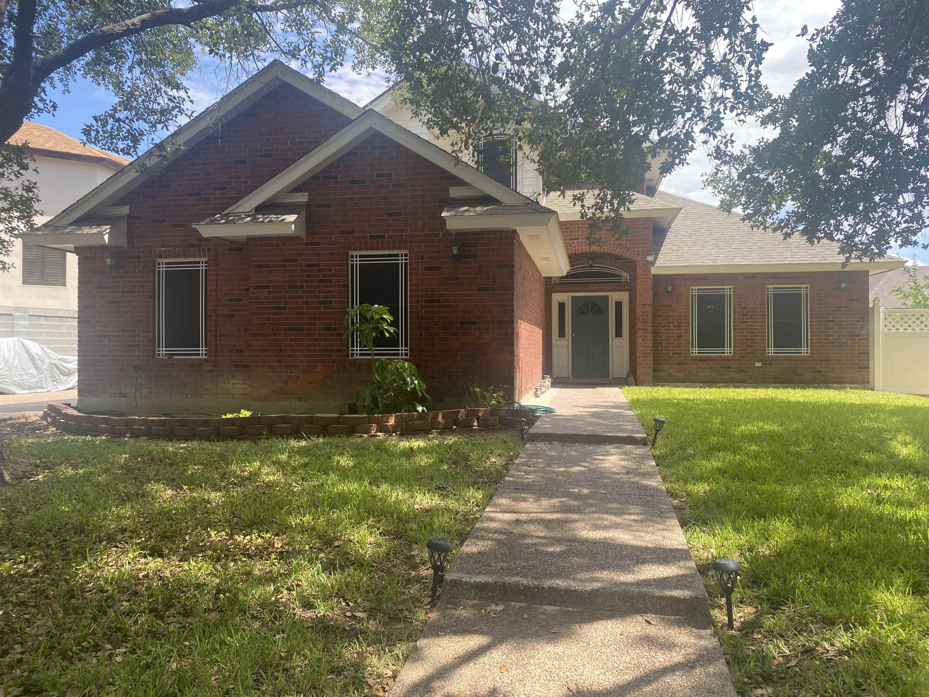 1514 Serene Dr Property Photo 1