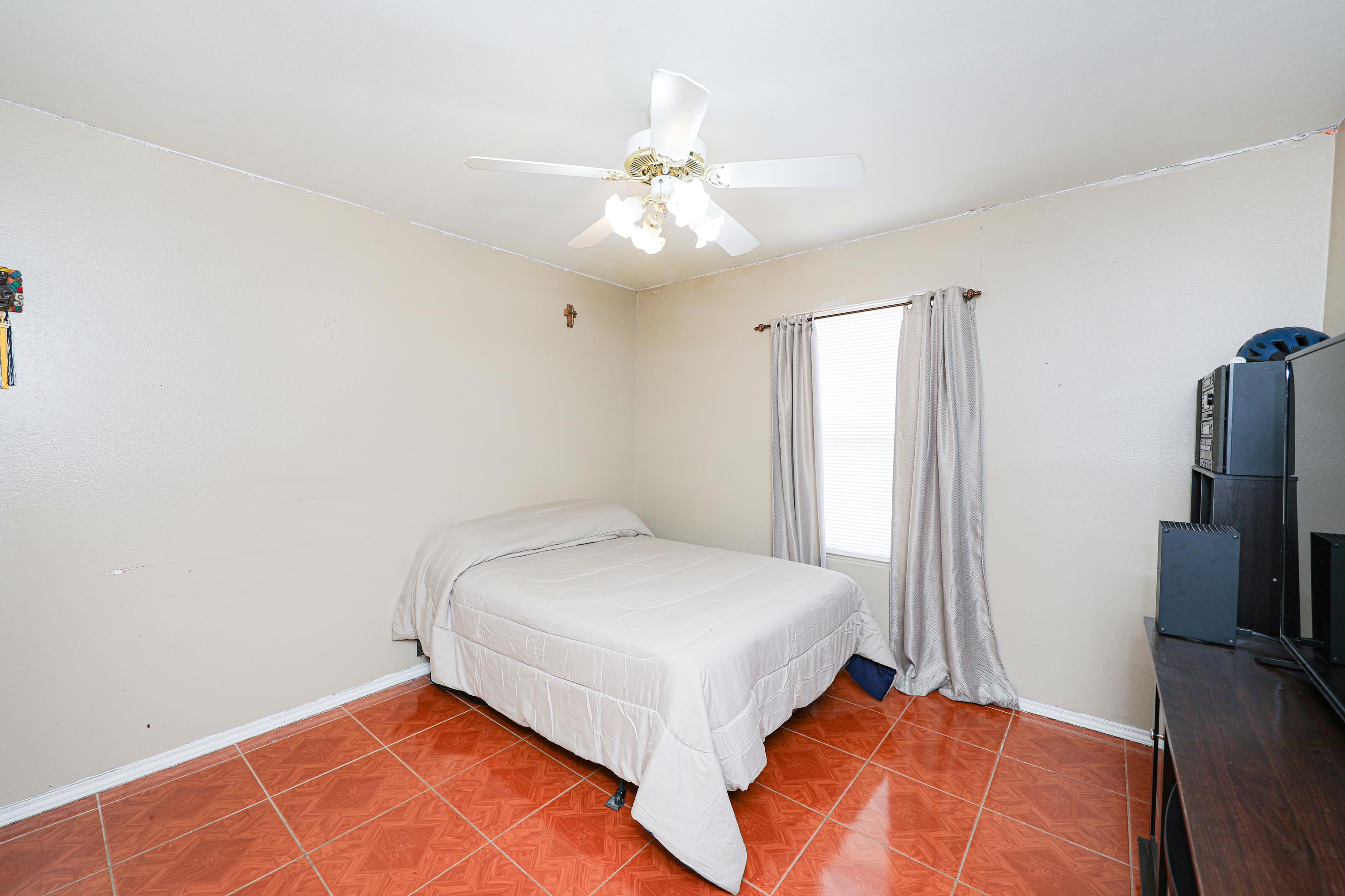 1643 Sweden Ln Property Photo 27