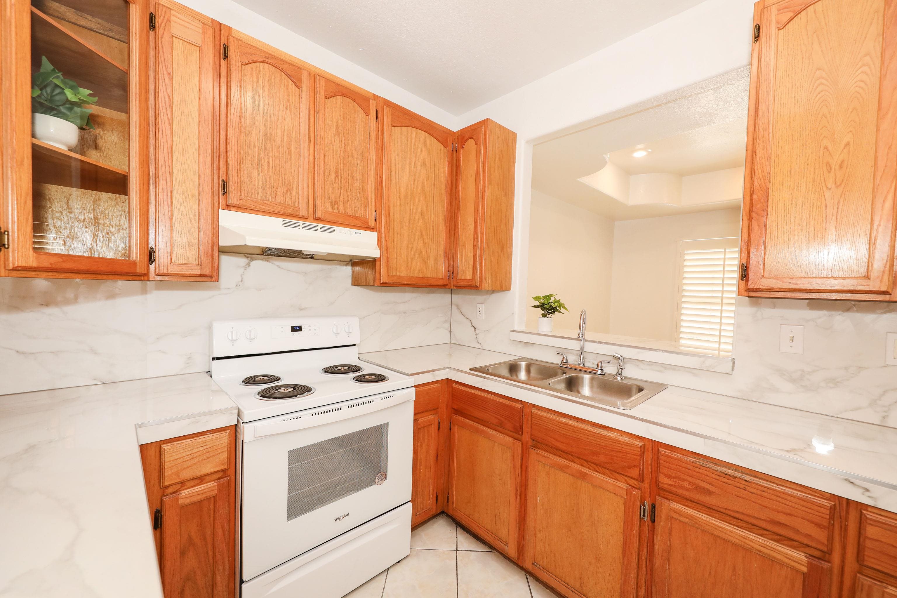 1000 Ranchway Dr Property Photo 12