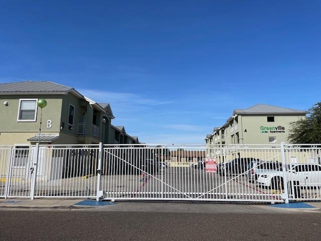 5402 Marcella Ave Property Photo 1