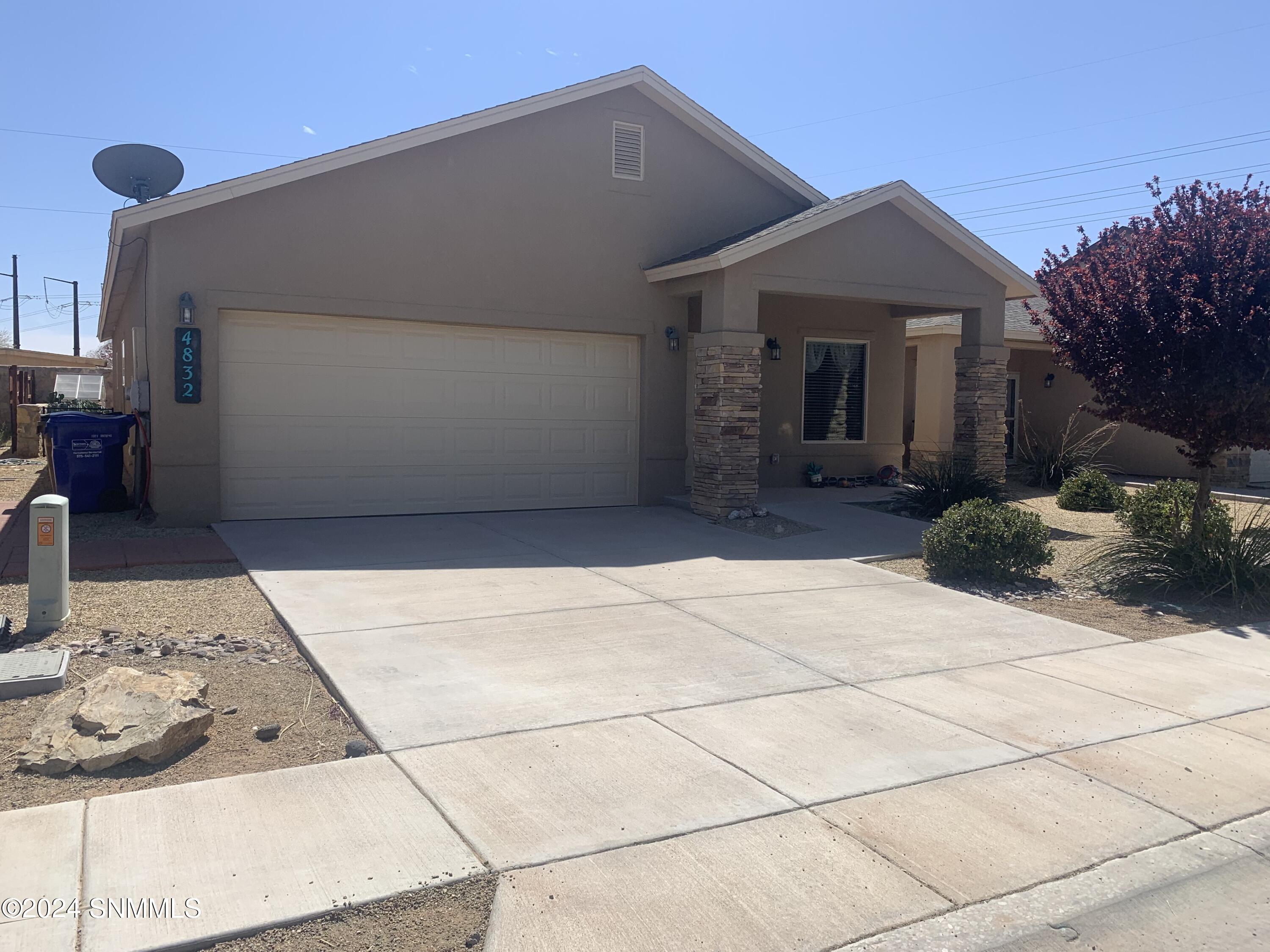 4832 Sonoran Avenue Property Photo 2
