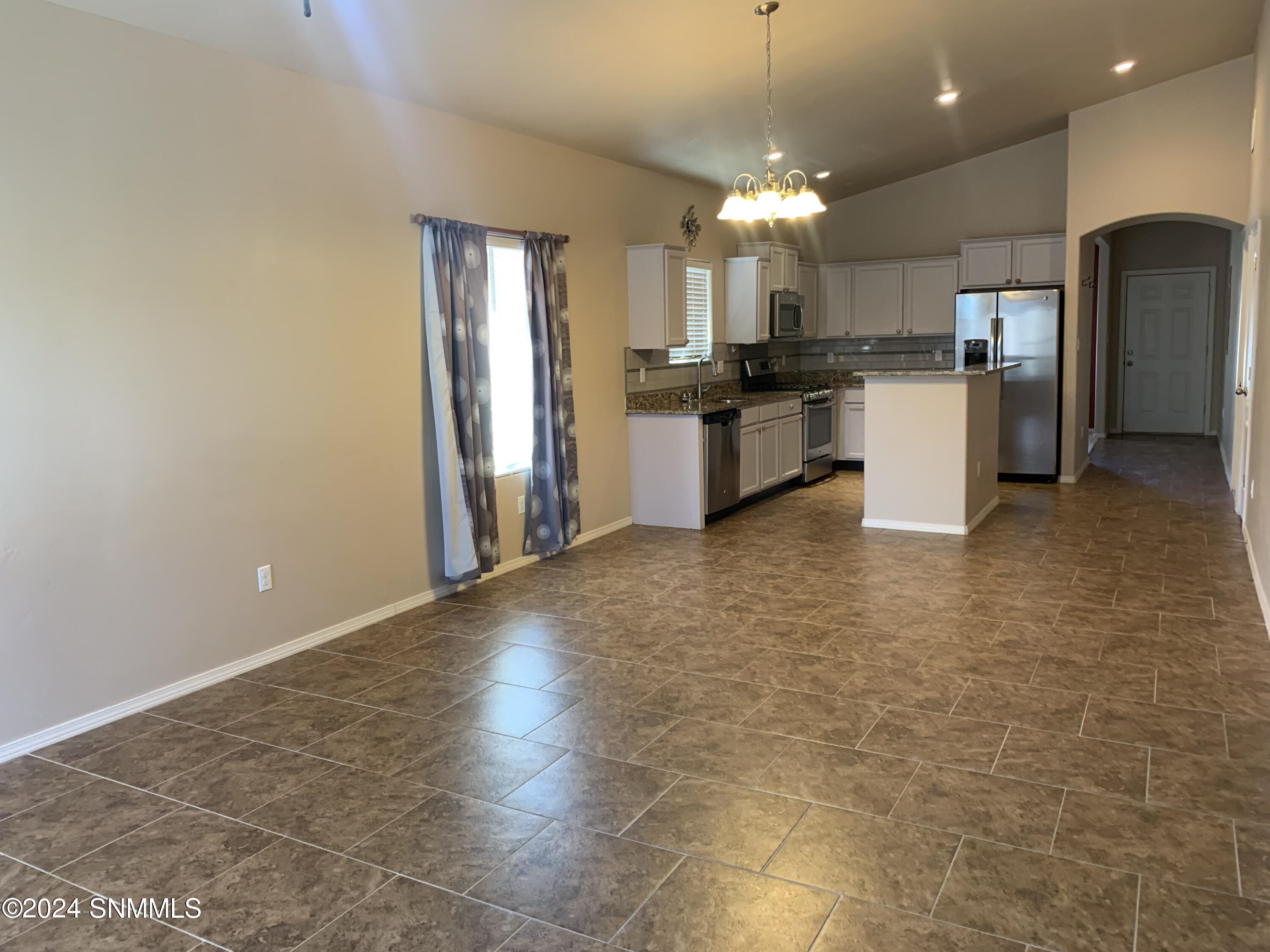 4832 Sonoran Avenue Property Photo 8