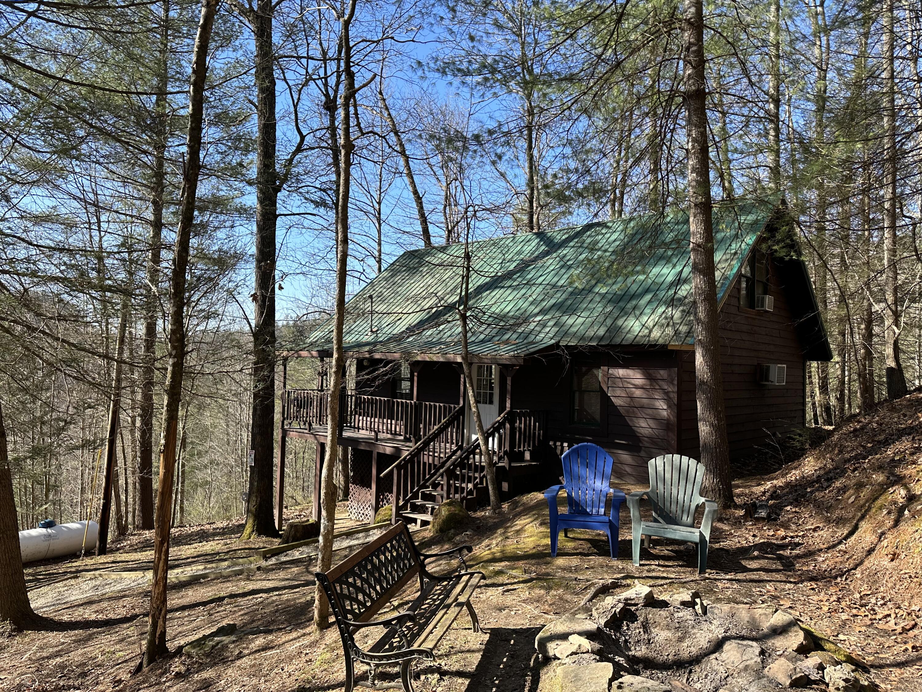 534 Cave Hollow Road Property Photo