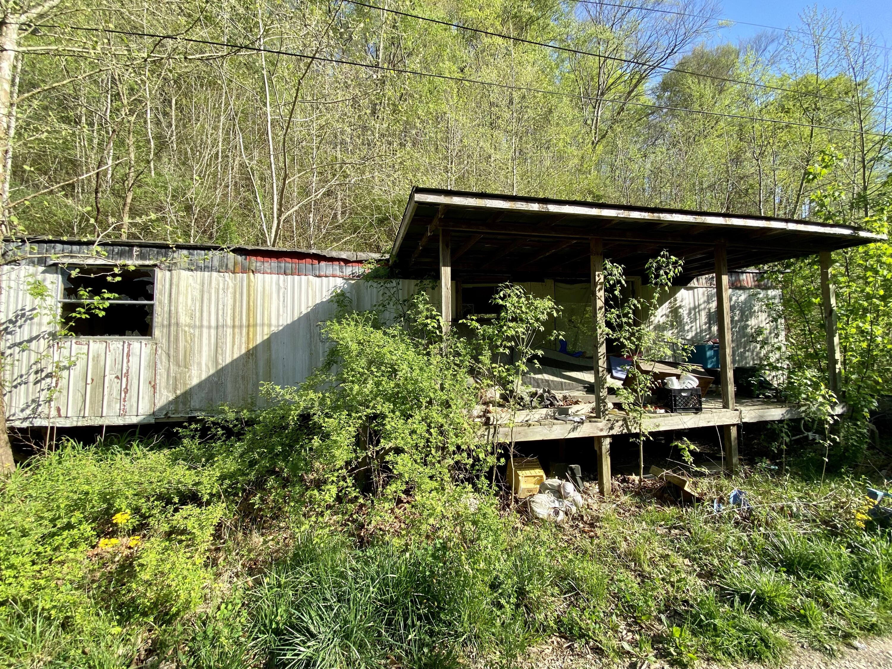 208 Dempsey Hollow Road Property Photo