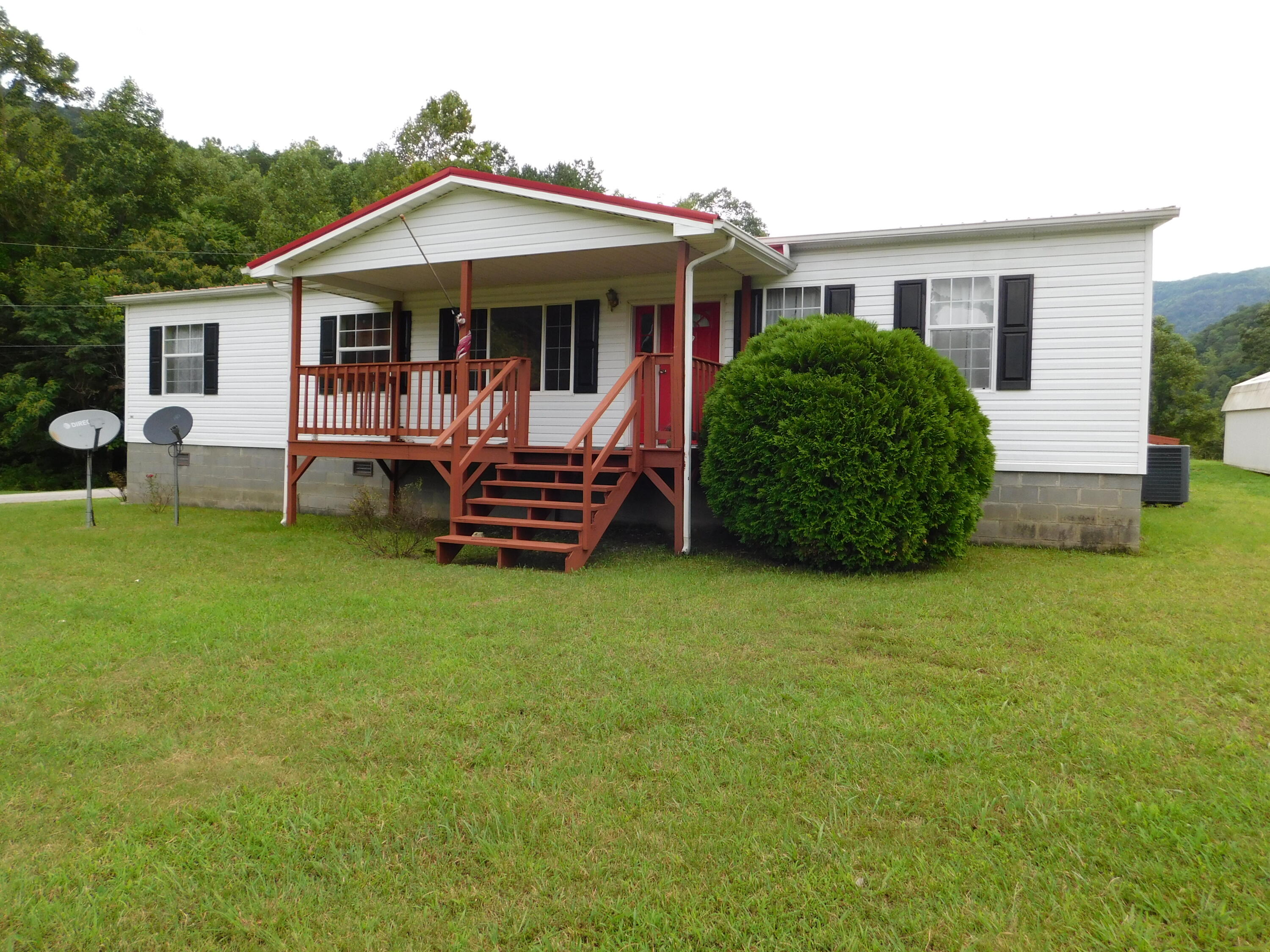 190 Tom Coal Road Property Photo