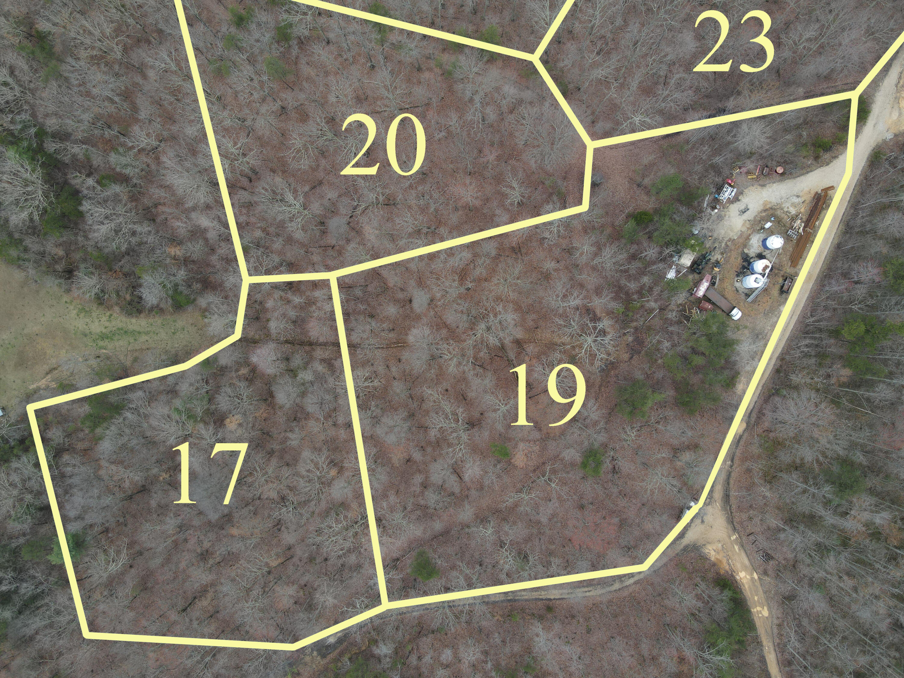 1237i High Rock Road Property Photo 1