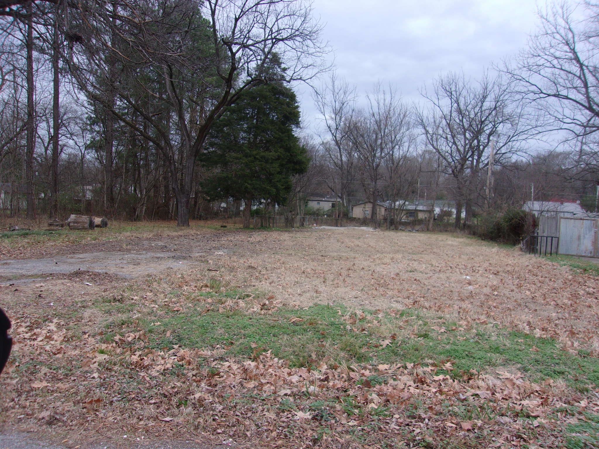 1926 Dupont Ave Property Photo 1