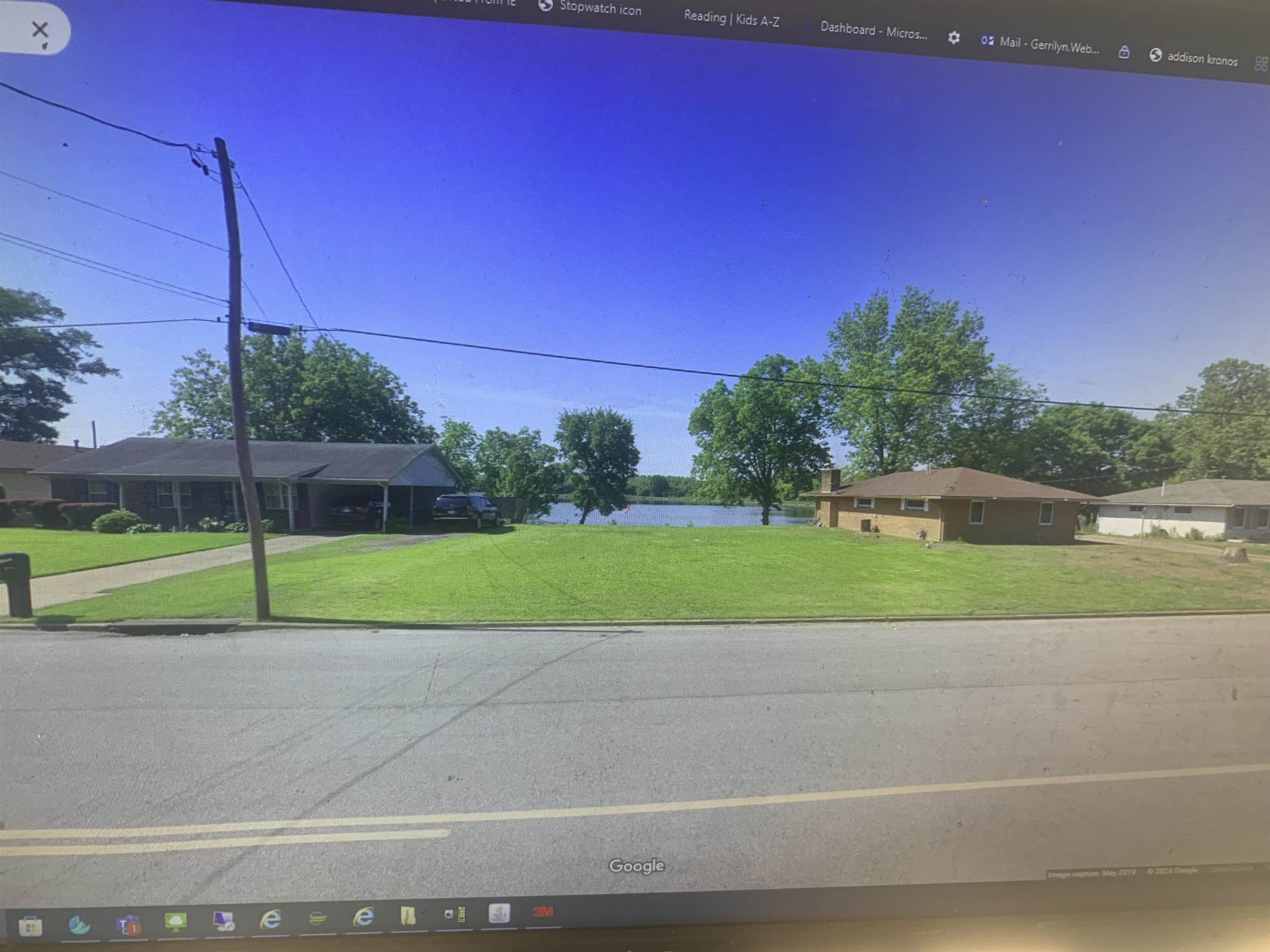 1973 W Holmes Rd Property Photo 2