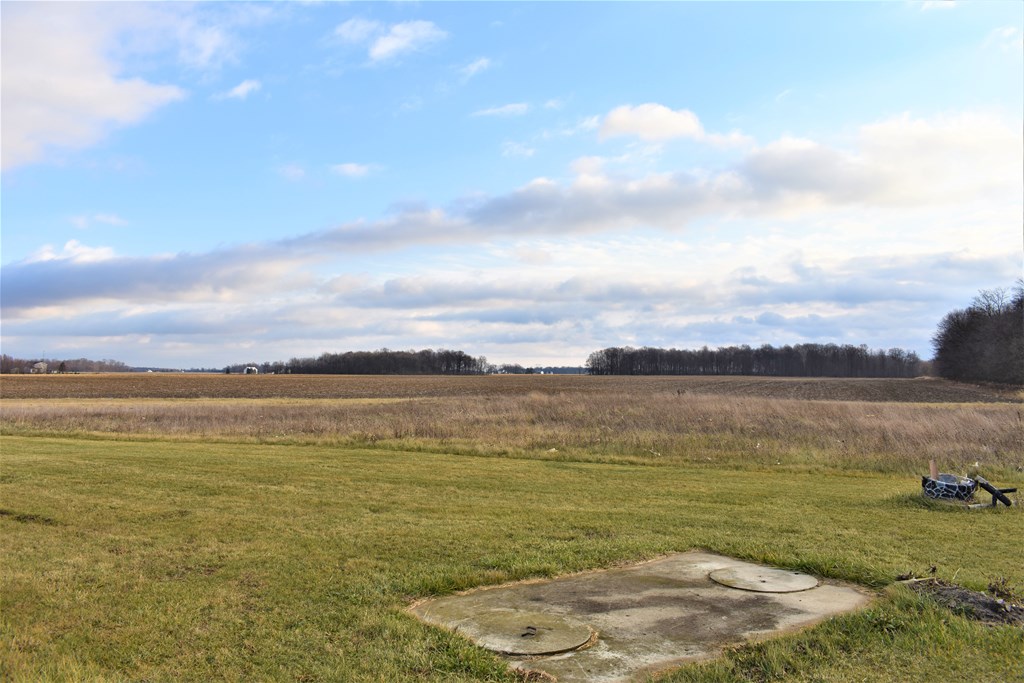 10040 N Napoleon Road Property Photo 23