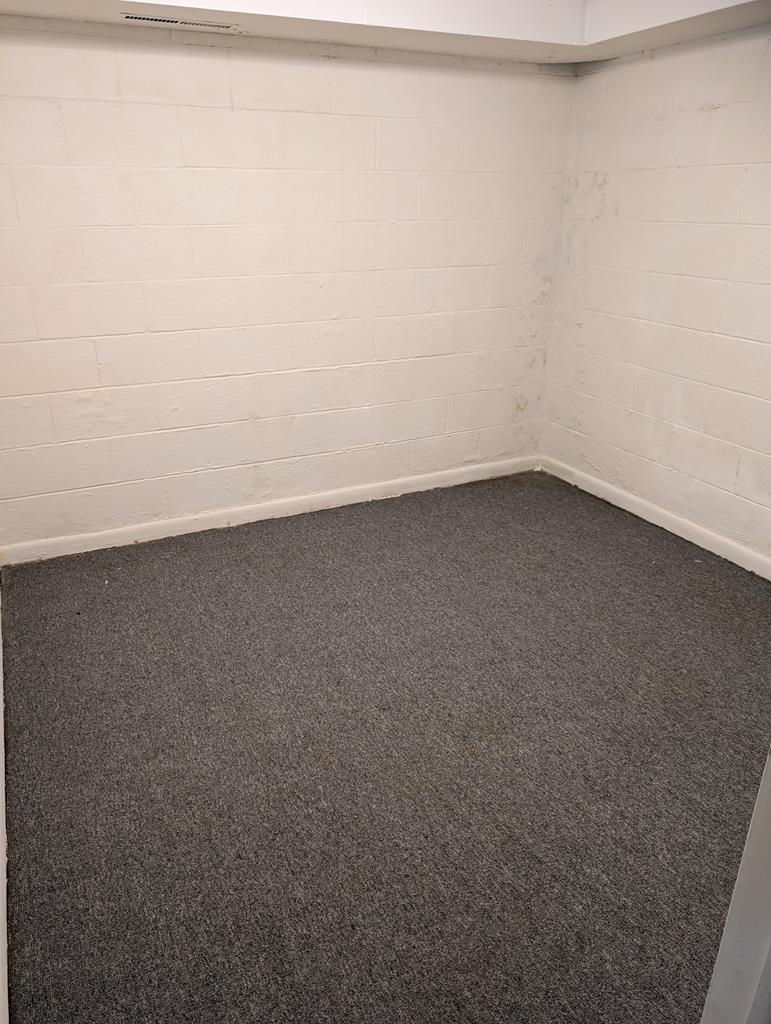 457 E Lucas Property Photo 6