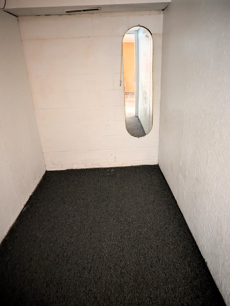 457 E Lucas Property Photo 7
